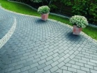 Тротуарная плитка в саду — какую выбрать?
